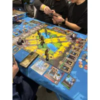 настольная игра Онвард. Лига героев