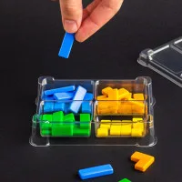 органайзер Meeple House UTS Token Four (для хранения фишек, жетонов и кубиков, 4 секции, прозрачный)